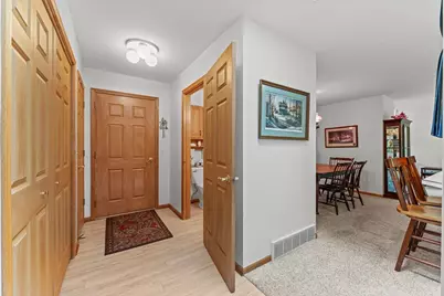 1720 N Hillcrest Drive, Baraboo, WI 53913 - Photo 16