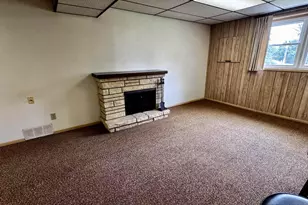 320 W 3rd St, Fox Lake, WI 53933 - Photo 32