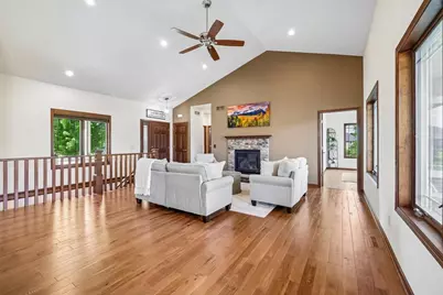 248 Greenway Circle, Deerfield, WI 53531 - Photo 6