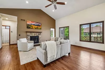 248 Greenway Circle, Deerfield, WI 53531 - Photo 8