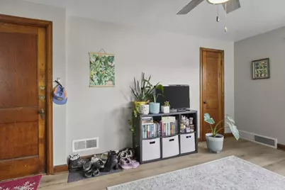 1901 Winnebago Street, Madison, WI 53704 - Photo 8