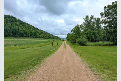 607 Old 80 Road, Muscoda, WI 53573 - Photo 4