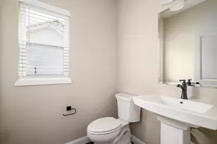 2202 Koshkonong Wy, Sun Prairie, WI 53590 - Photo 4