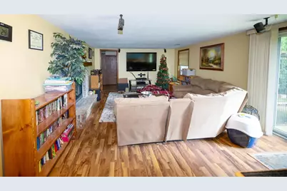 4211 Wilshire Lane, Janesville, WI 53546 - Photo 24
