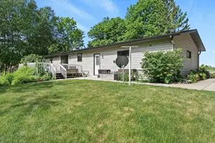 N1544 Poeppel Rd, Fort Atkinson, WI 53538 - Photo 24