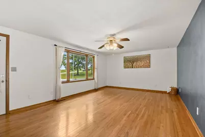 N1544 Poeppel Road, Fort Atkinson, WI 53538 - Photo 4