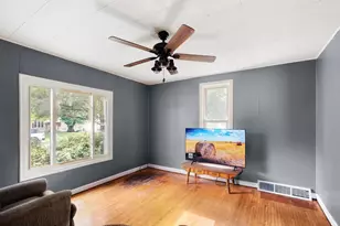 308 W Sherman Ave, Fort Atkinson, WI 53538 - Photo 8