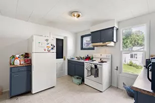 308 W Sherman Ave, Fort Atkinson, WI 53538 - Photo 4