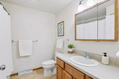 5209 Brandenburg Way, Madison, WI 53718 - Photo 16