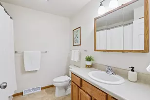 5209 Brandenburg Way, Madison, WI 53718 - Photo 16