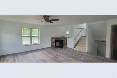 148 Shaw Street, Baraboo, WI 53913 - Photo 2