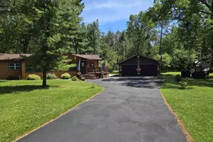 1879 Lakeview Dr, Friendship, WI 53934 - Photo 40