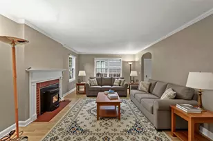 4138 Hiawatha Dr, Madison, WI 53711 - Photo 2