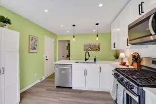 3409 Old Gate Rd, Madison, WI 53704 - Photo 10