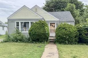 1127 Cleveland St, Beloit, WI 53511 - Photo 2