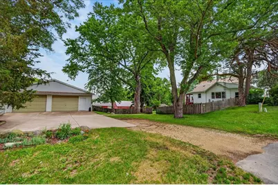 854 Highway 51, Stoughton, WI 53589 - Photo 10
