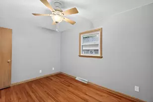 4313 School Rd, Madison, WI 53704 - Photo 38
