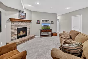 965 N Perry Pkwy, Oregon, WI 53575 - Photo 38