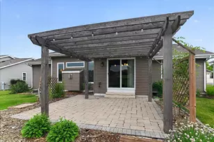 965 N Perry Pkwy, Oregon, WI 53575 - Photo 6