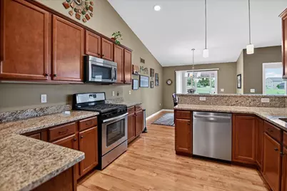 965 N Perry Parkway, Oregon, WI 53575 - Photo 22