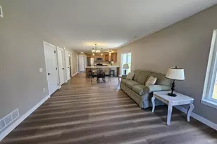 1161 Maple St, Reedsburg, WI 53959 - Photo 6