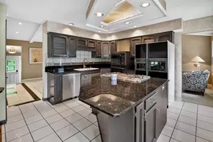 3924 S Meadow Dr, Middleton, WI 53562 - Photo 26
