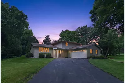 3924 S Meadow Drive, Middleton, WI 53562 - Photo 1