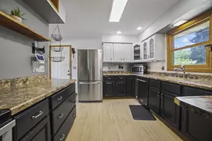 929 4th St, Monroe, WI 53566 - Photo 10