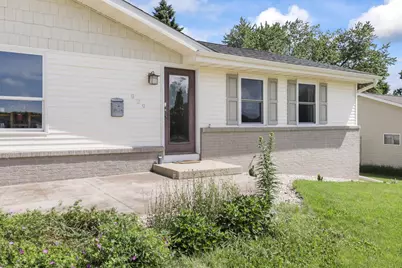 929 4th Street, Monroe, WI 53566 - Photo 2