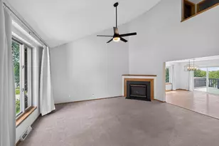 932 Vista Ridge Dr, Mount Horeb, WI 53572 - Photo 8