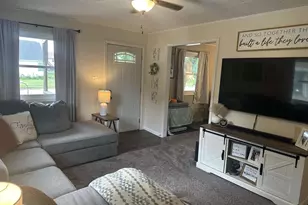 1408 Barham Ave, Janesville, WI 53548 - Photo 4