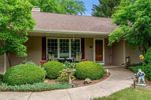 535 Danielson Dr, Darien, WI 53114 - Photo 12