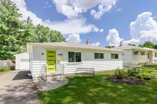 3902 Paus St, Madison, WI 53714 - Photo 2