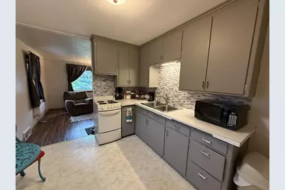 424 E Carroll Street, Portage, WI 53901 - Photo 12