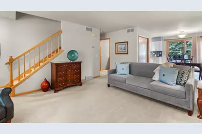 6923 Tottenham Road, Madison, WI 53711 - Photo 8