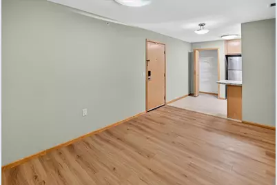 8206 Starr Grass Drive #204, Madison, WI 53719 - Photo 8