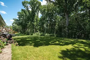 524 Wild Oak Rd, Hartland, WI 53029 - Photo 4
