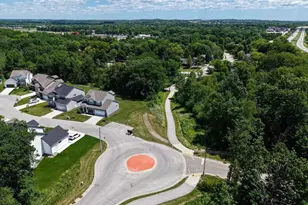 524 Wild Oak Rd, Hartland, WI 53029 - Photo 46