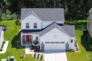 524 Wild Oak Rd, Hartland, WI 53029 - Photo 1