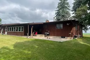 W10617 Blackhawk Trail, Fox Lake, WI 53933 - Photo 8