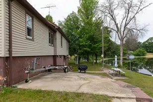 329 Underwood Ave, Montello, WI 53949 - Photo 34