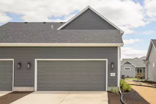 1043 Merri-Hill Dr, Oregon, WI 53575 - Photo 16