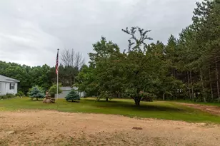 W7791 Dakota Cir, Westfield, WI 53964 - Photo 34