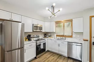 874 Xanadu Road #Rdgv 6, Lake Delton, WI 53965 - Photo 16