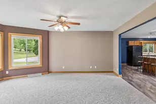 W3075 Grouse Rd, Pardeeville, WI 53954 - Photo 8