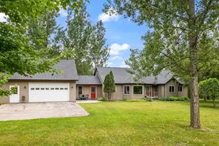 W3075 Grouse Rd, Pardeeville, WI 53954 - Photo 2