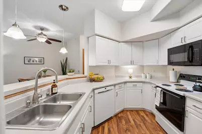 18 Kings Mill Circle #111, Madison, WI 53718 - Photo 10