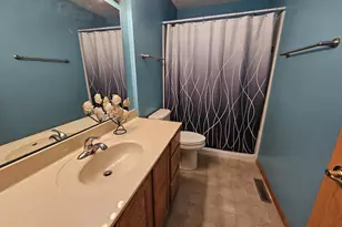 1720 Elizabeth St, Baraboo, WI 53913 - Photo 10