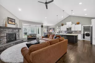 1013 Tara Ln, Waunakee, WI 53597 - Photo 4