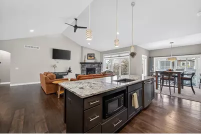 1013 Tara Lane, Waunakee, WI 53597 - Photo 10
